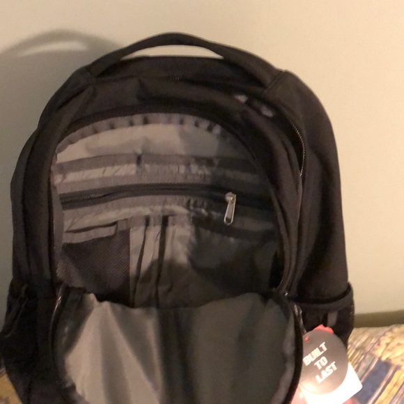 north face backpack nwt - Picture 2 of 5